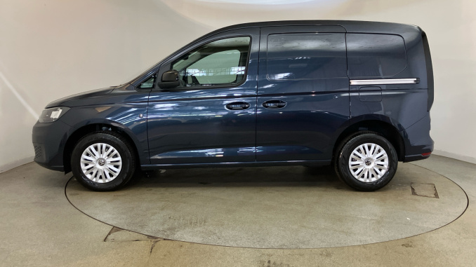 Volkswagen Caddy Cargo C20 Diesel 2.0 TDI 102 Commerce Plus Van [Assistance] - Image 45